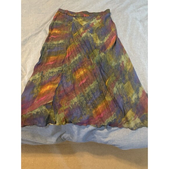Women’s Skirt With Fun Colored Print.  Measurements In Photos. Fit Me At 16 Tall - Picture 1 of 7